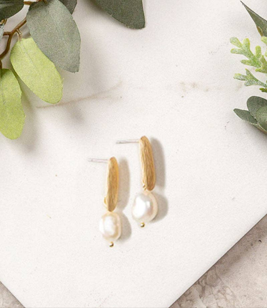 Brushed Earrings, Gold and Pearl