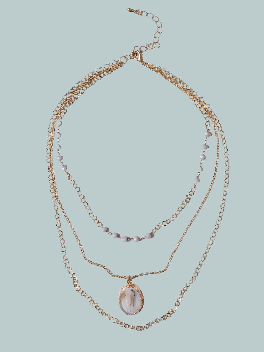 SWEET TO BE LOVED GREY SLICED AGATE GOLD LAYERED NECKLACE